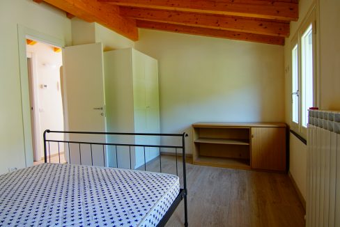 Appartamento Mansarda Palazzina verde secondo piano (12)