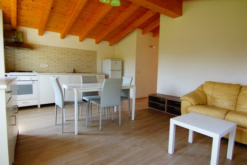 Appartamento Mansarda Palazzina verde secondo piano (16)