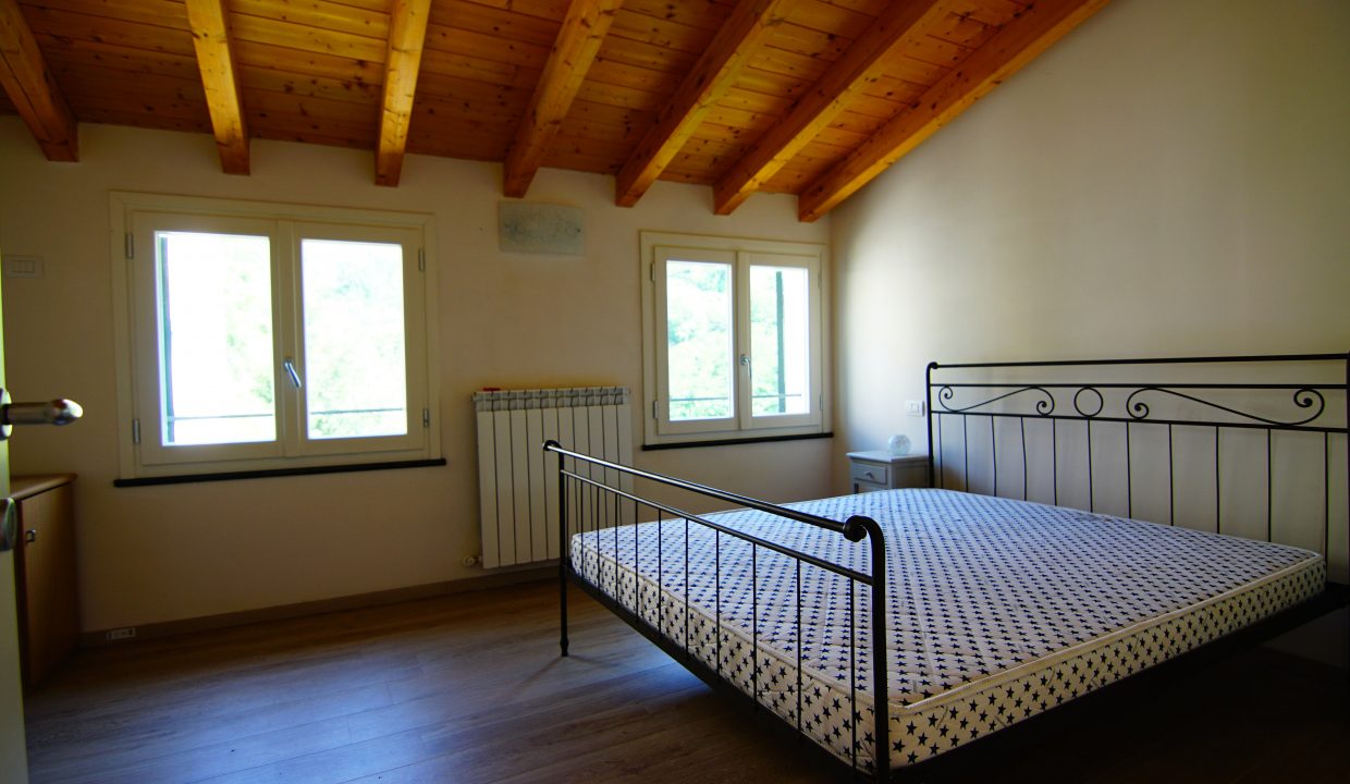 Appartamento Mansarda Palazzina verde secondo piano (9)