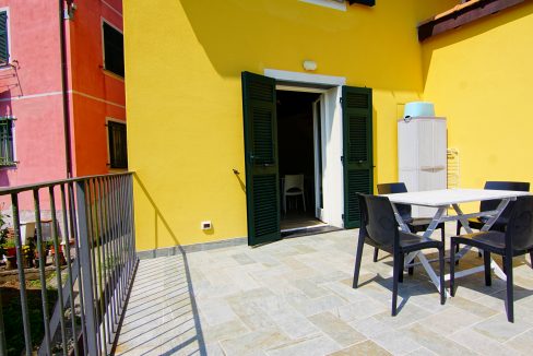 Appartamento piano rialzato palazzina gialla con terrazzo (21)