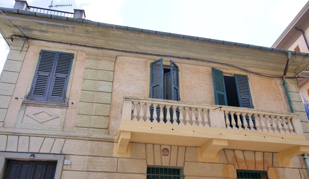 P1044132