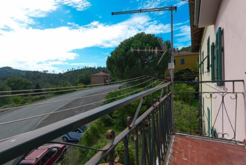 P1005018